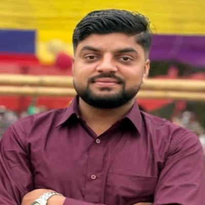 अनिल यादव